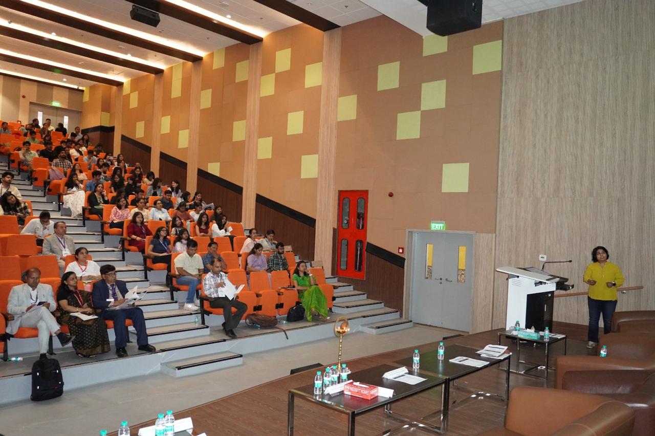 Dr. Niyati Jain giving an invited talk at the Asia-Pacific Forum on RNA Therapeutics and Vaccines